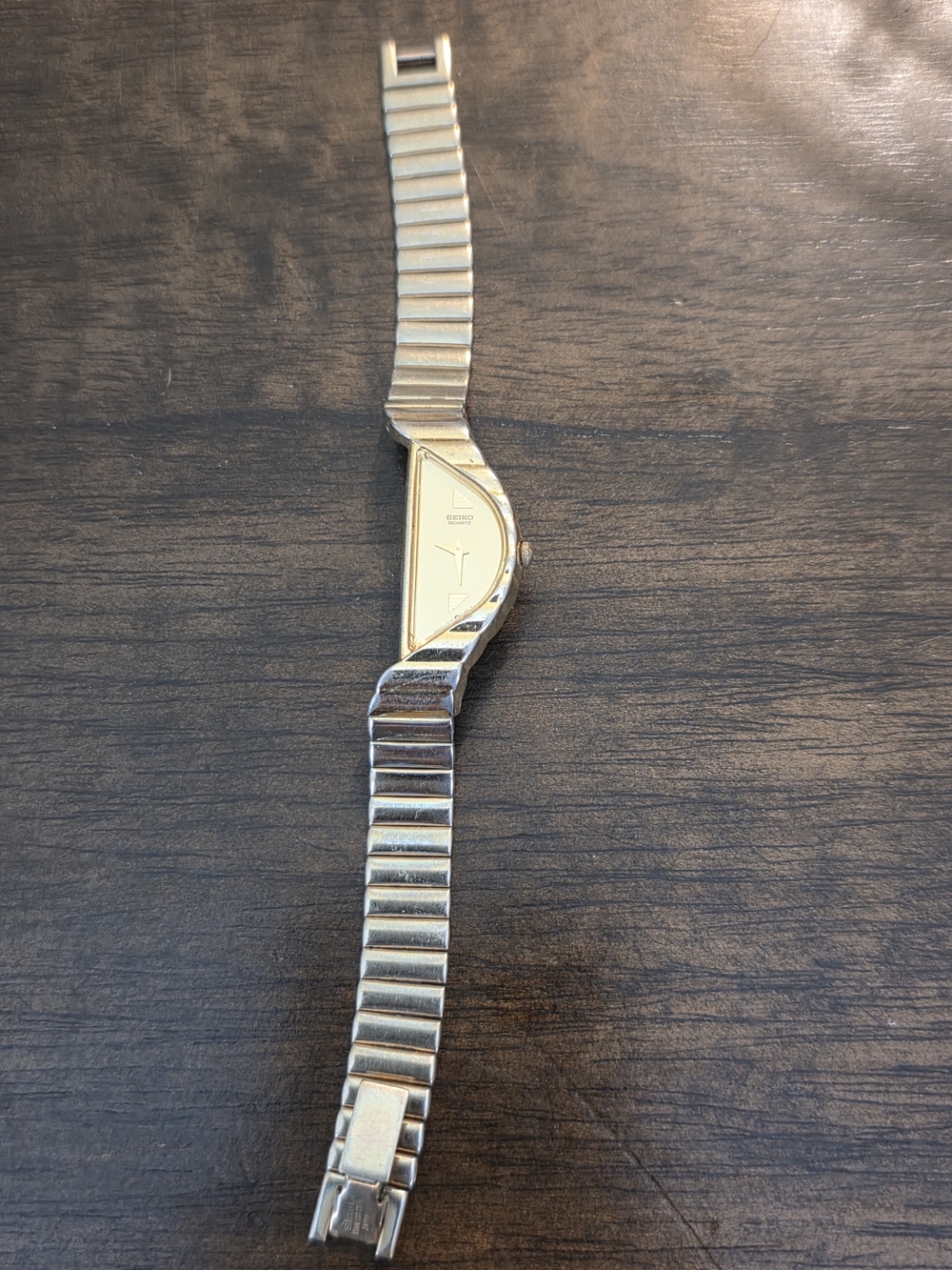 Seiko Gold Tone Vintage Ladies' Dress Watch Highly Collectible